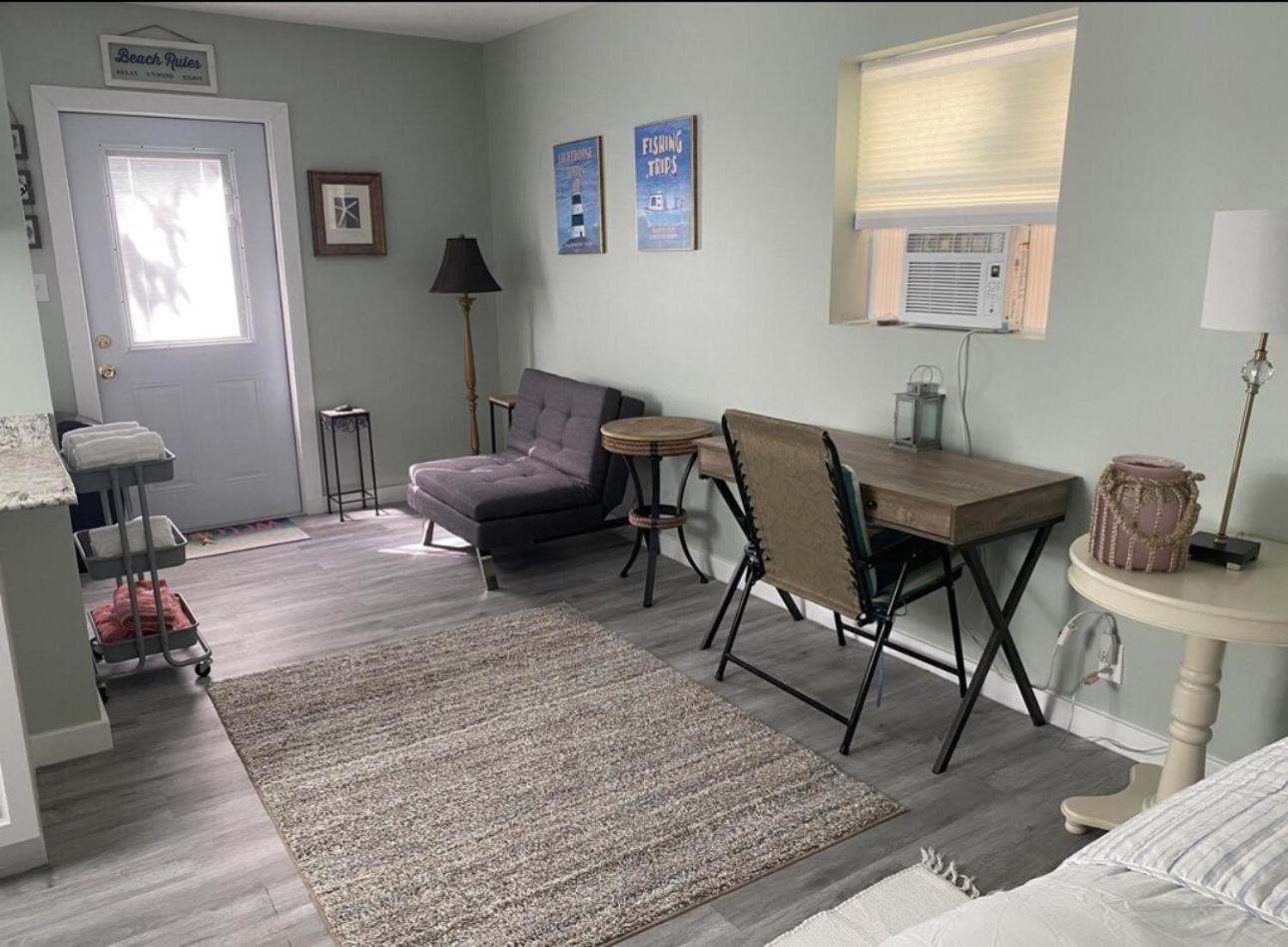 3 Bedroom House Fenced Backyard Private Patio Areas Grill Firepit Plenty Parking! Quick Access 10 Min To Beach Airport Delray West Palm Lake Worth Beach Luaran gambar
