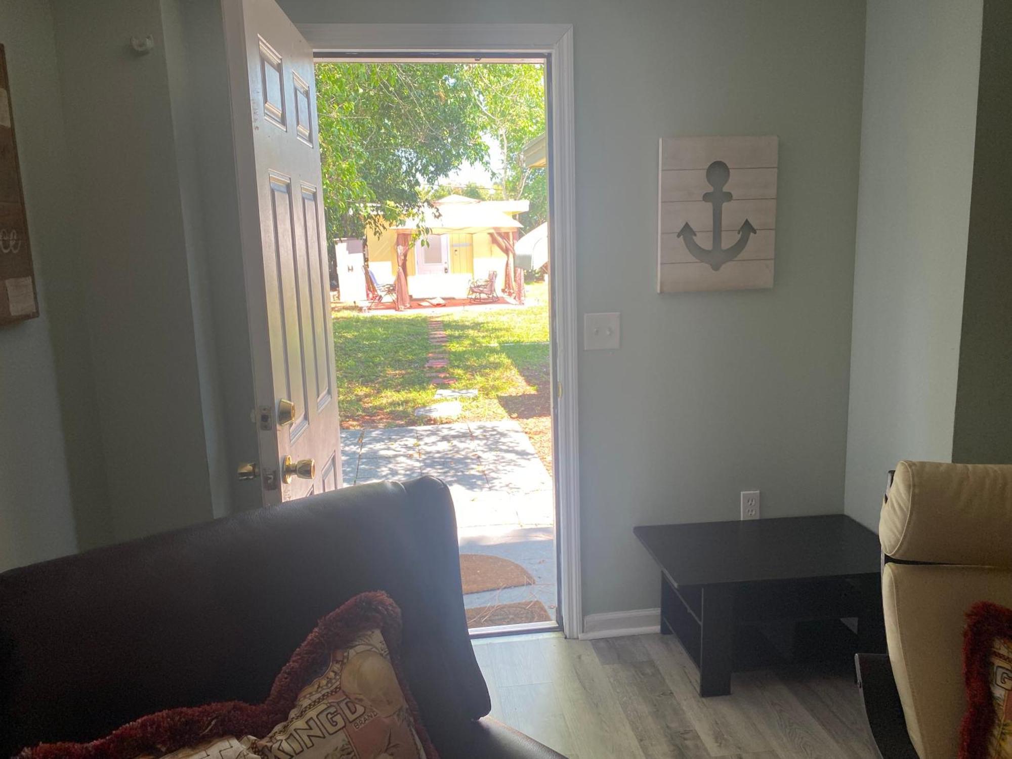 3 Bedroom House Fenced Backyard Private Patio Areas Grill Firepit Plenty Parking! Quick Access 10 Min To Beach Airport Delray West Palm Lake Worth Beach Luaran gambar