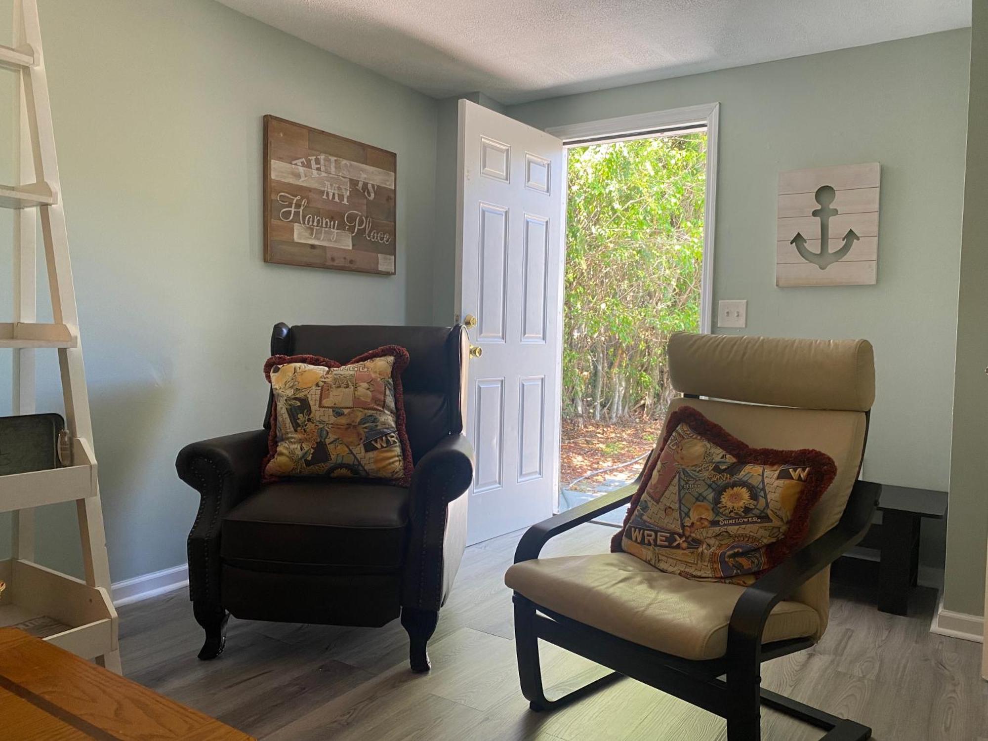 3 Bedroom House Fenced Backyard Private Patio Areas Grill Firepit Plenty Parking! Quick Access 10 Min To Beach Airport Delray West Palm Lake Worth Beach Luaran gambar