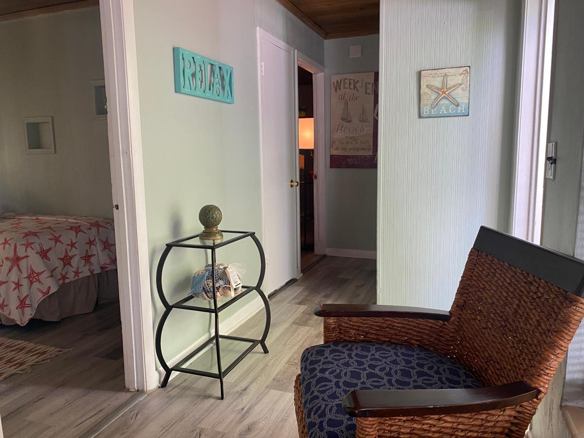 3 Bedroom House Fenced Backyard Private Patio Areas Grill Firepit Plenty Parking! Quick Access 10 Min To Beach Airport Delray West Palm Lake Worth Beach Luaran gambar